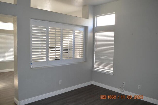 Building Photo - 732 Dwight Way