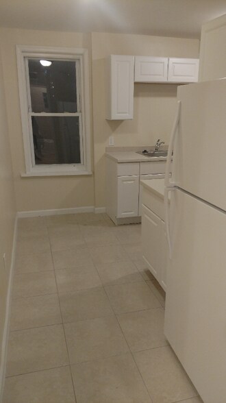 Building Photo - 0 Galveston Pl SW