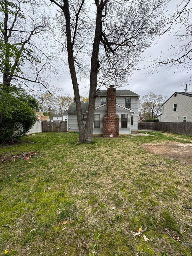 Building Photo - Perfect Single Family House Rental in Sick...