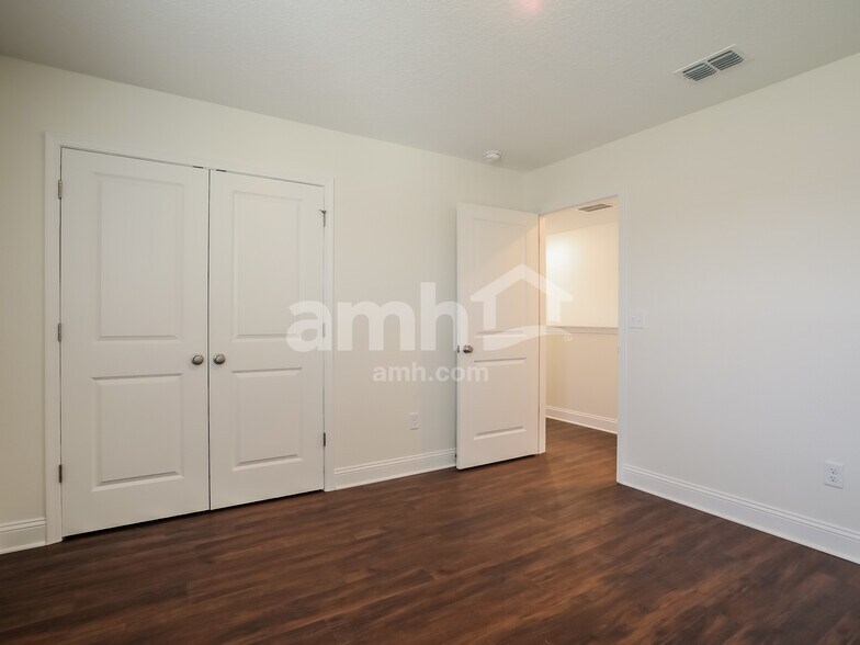 Building Photo - 84 Elcano Ln