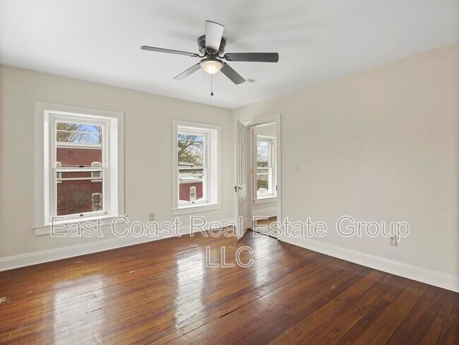 Building Photo - 1001 Pope Ave