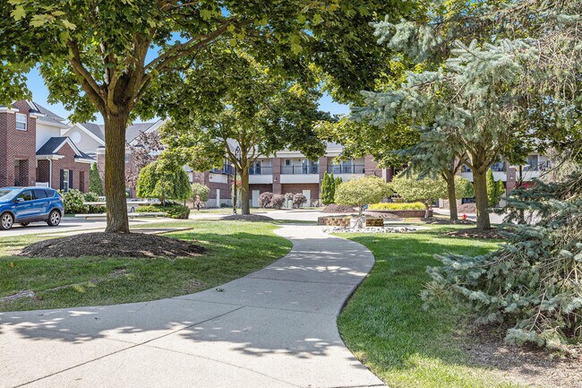 Building Photo - 331 Scio Village Ct