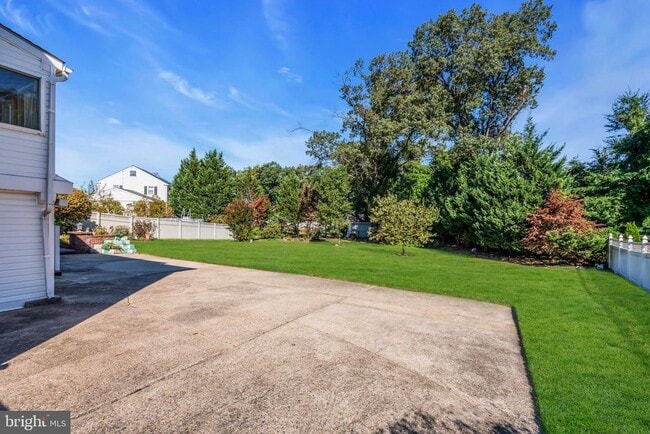 Building Photo - 721 Rancocas Ave