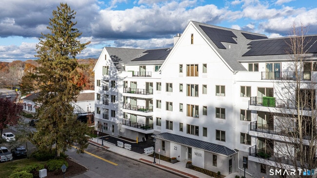 Building Photo - 22 Hubbard Rd