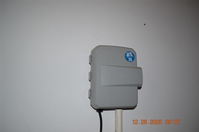 Building Photo - 1613 Sunbend Ln