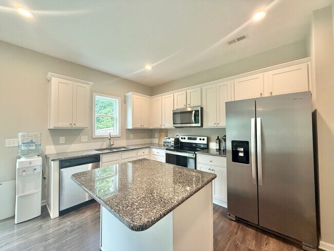 Building Photo - Gorgeous 4BD, 3.5BA Clayton Home with a Fenced Yard in the Desirable Riverwood Community