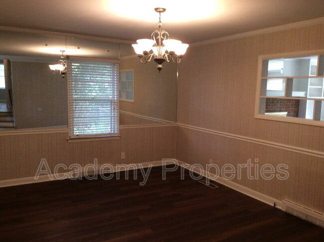 Building Photo - 209 Decatur Rd