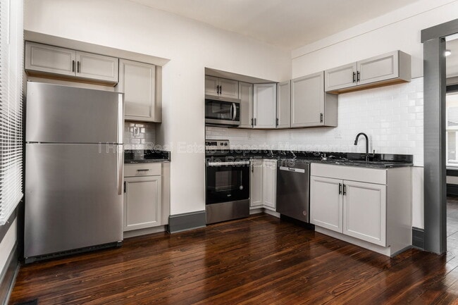 Building Photo - 24 S Princeton Ave