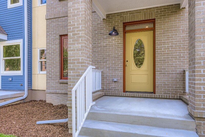 Building Photo - 57 Elati St