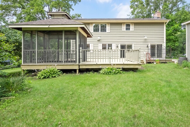 Building Photo - 3741 Sterling Rd