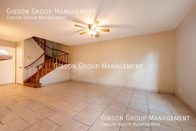 Building Photo - 1240 NW 6th Ave