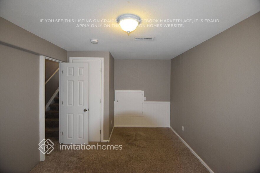 Building Photo - 11053 Pheasant Ct