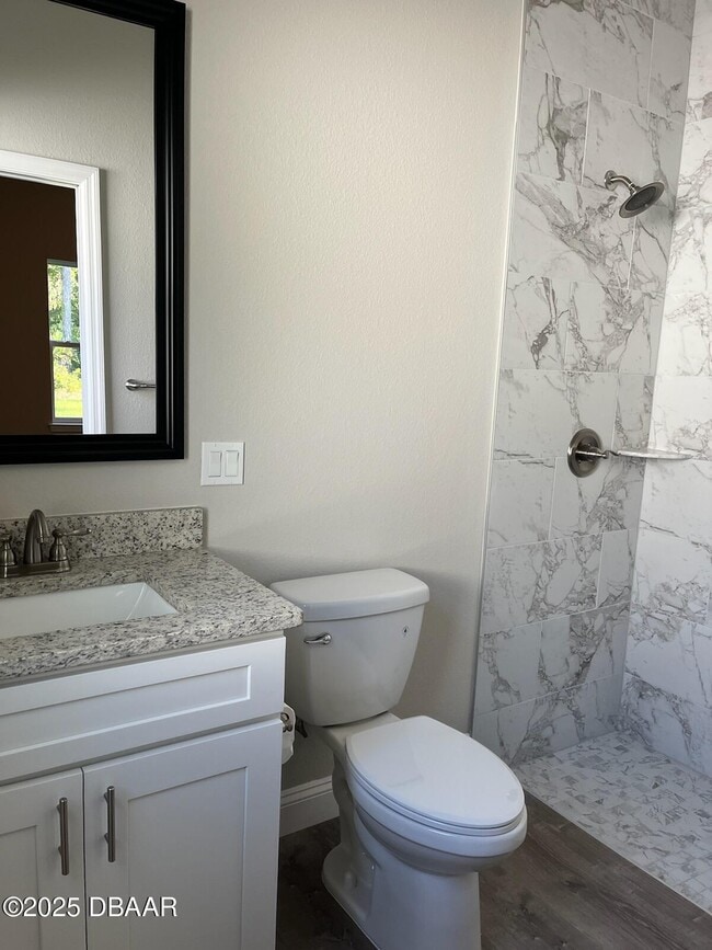 Building Photo - 44 Regency Dr