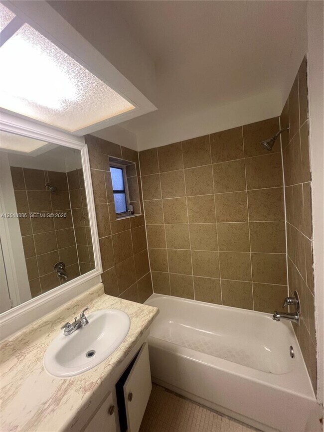Building Photo - 7324 SW 82nd St