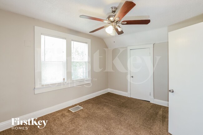 Building Photo - 1603 Elmwood Ave