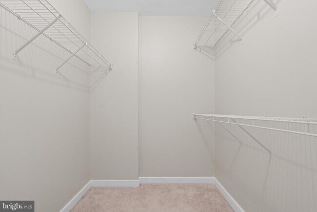 Building Photo - 631 D St NW