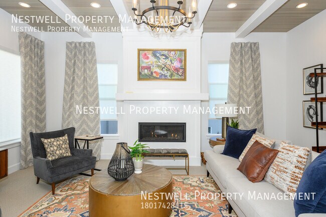 Building Photo - Newer 4-bed Townhome in South Jordan