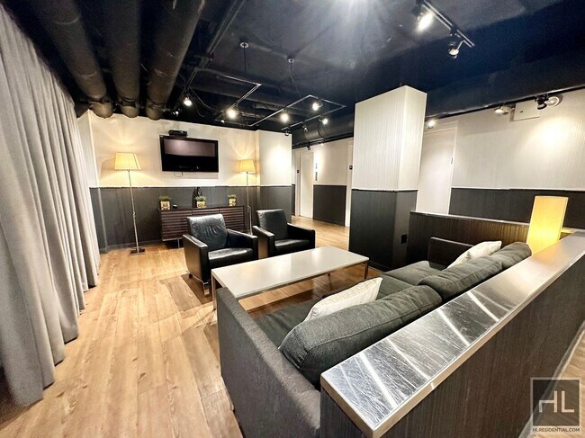 Building Photo - EAST 63 STREET