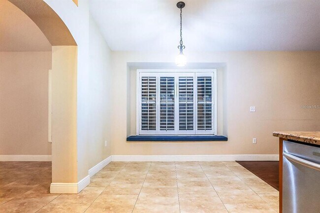 Building Photo - 3837 Lockridge Dr