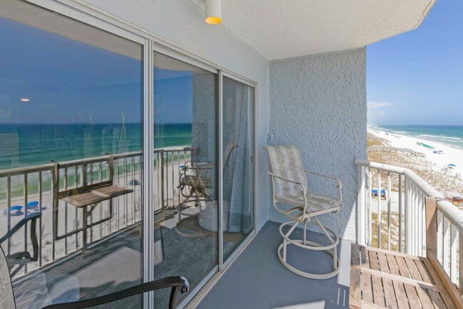 Building Photo - 769 Sundial Ct