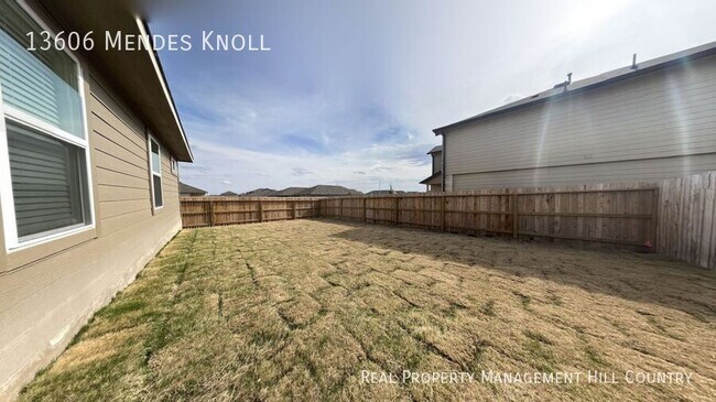 Building Photo - 13606 Mendes Knl