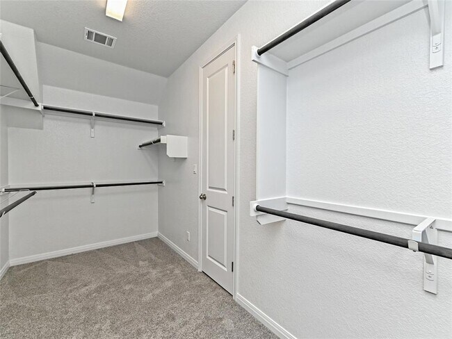 Building Photo - 145 Bald Eagle Ln