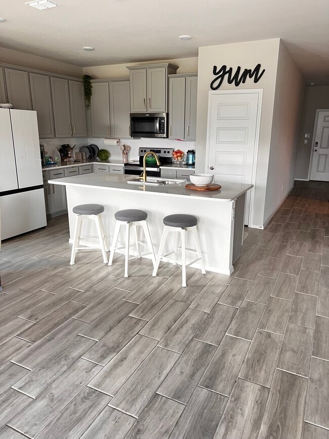 Building Photo - 3226 Sioux Trl