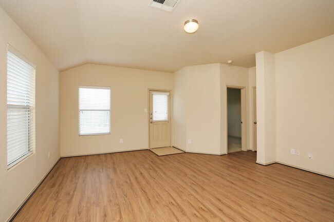 Building Photo - 20427 Shiloh Mist Ln