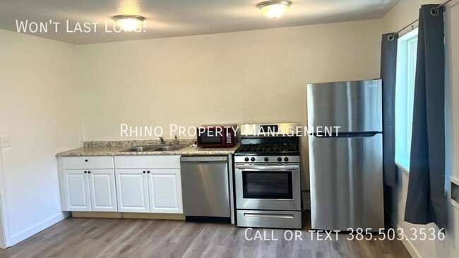 Primary Photo - 660 28th St