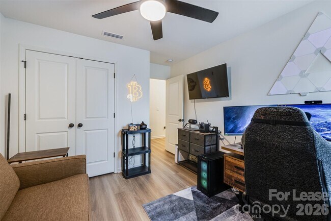 Building Photo - 12017 Basking Dr