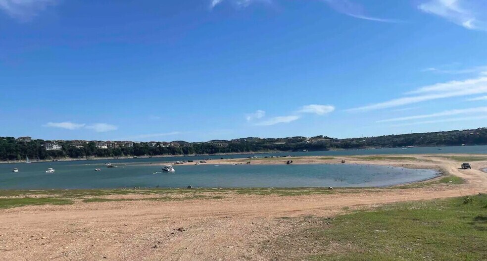 Building Photo - 221 Venture Blvd S