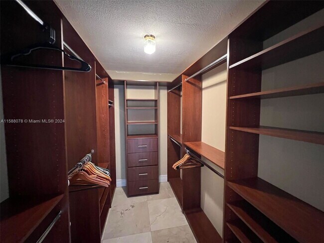 Building Photo - Southwest 143rd Place, Miami, FL 33175 - 4...