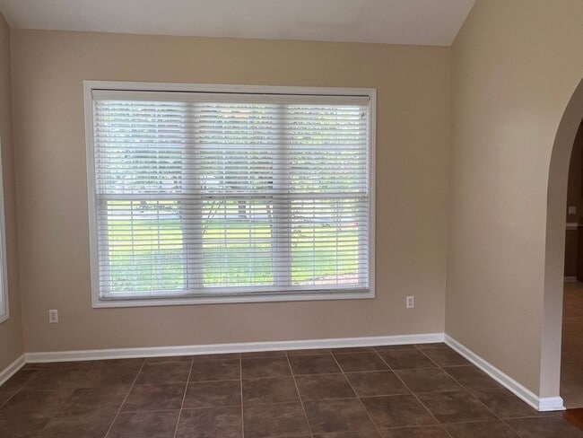 Building Photo - Nice Home in Pinecrest!