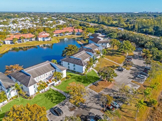 Building Photo - 271 Cypress Point Dr