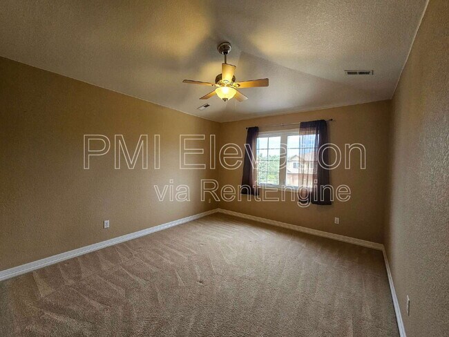 Building Photo - 16448 E Orchard Pl
