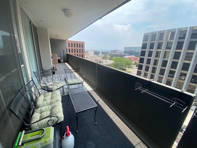 Building Photo - Great Barrington Condo