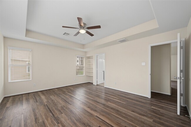 Building Photo - 18307 All Oak Trail