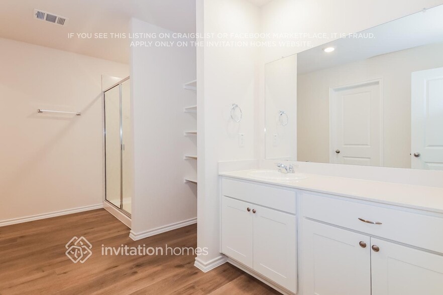 Building Photo - 4105 River Rock Ave