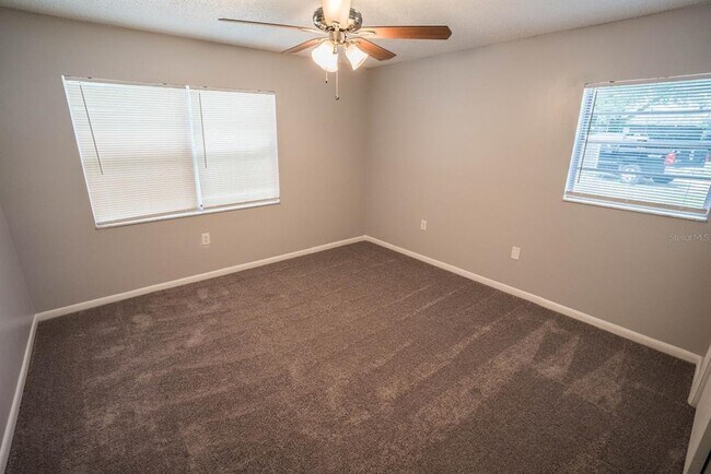 Building Photo - 6913 Mathers Ln