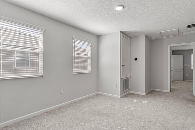 Building Photo - 2875 Narcoossee Cmns Wy