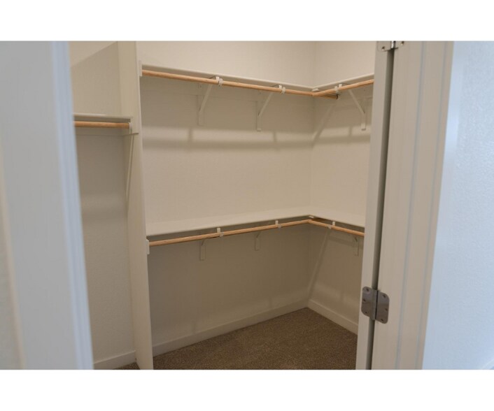 Building Photo - 5348 Liberty Ship Wy