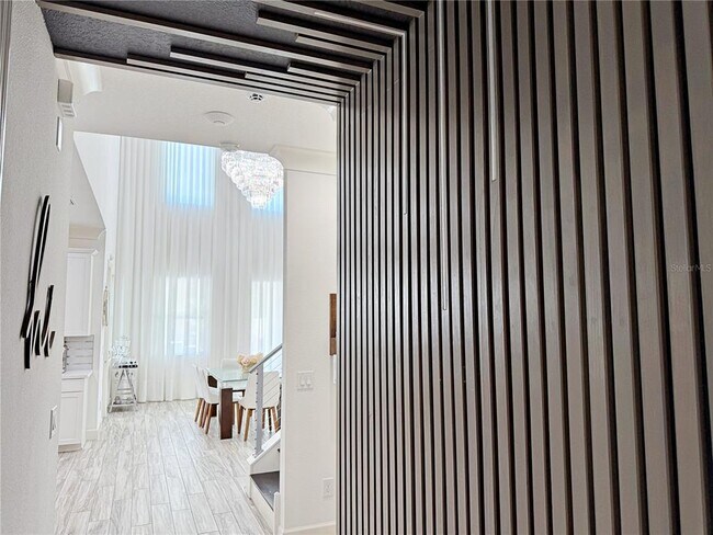 Building Photo - 6160 Hamlin Reserve Blvd