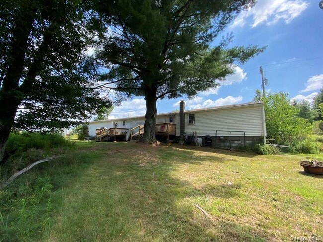 Building Photo - 15 Bailey Lake Rd