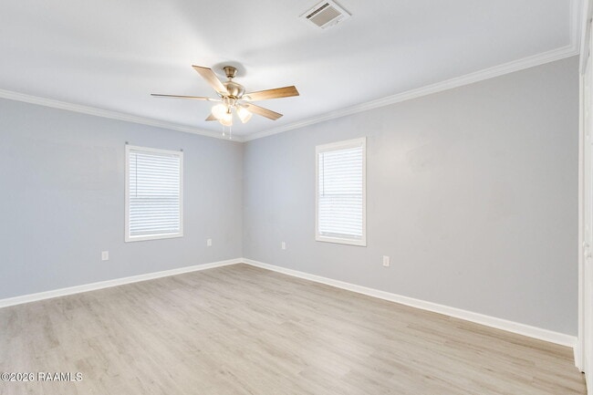 Building Photo - 4444 Main Hwy