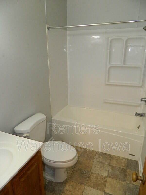 Building Photo - 1145 65th St