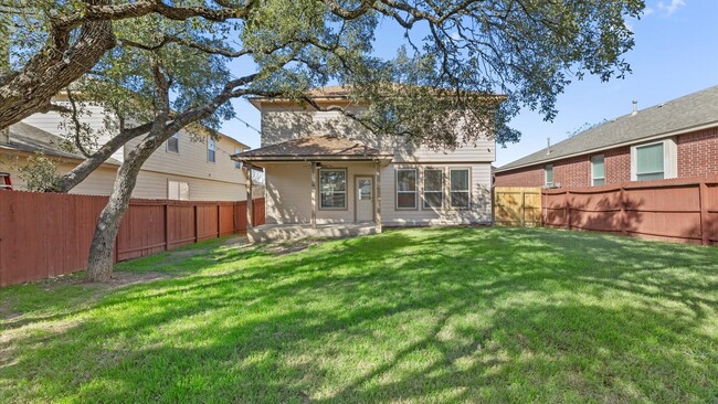 Building Photo - WORTHAM OAKS