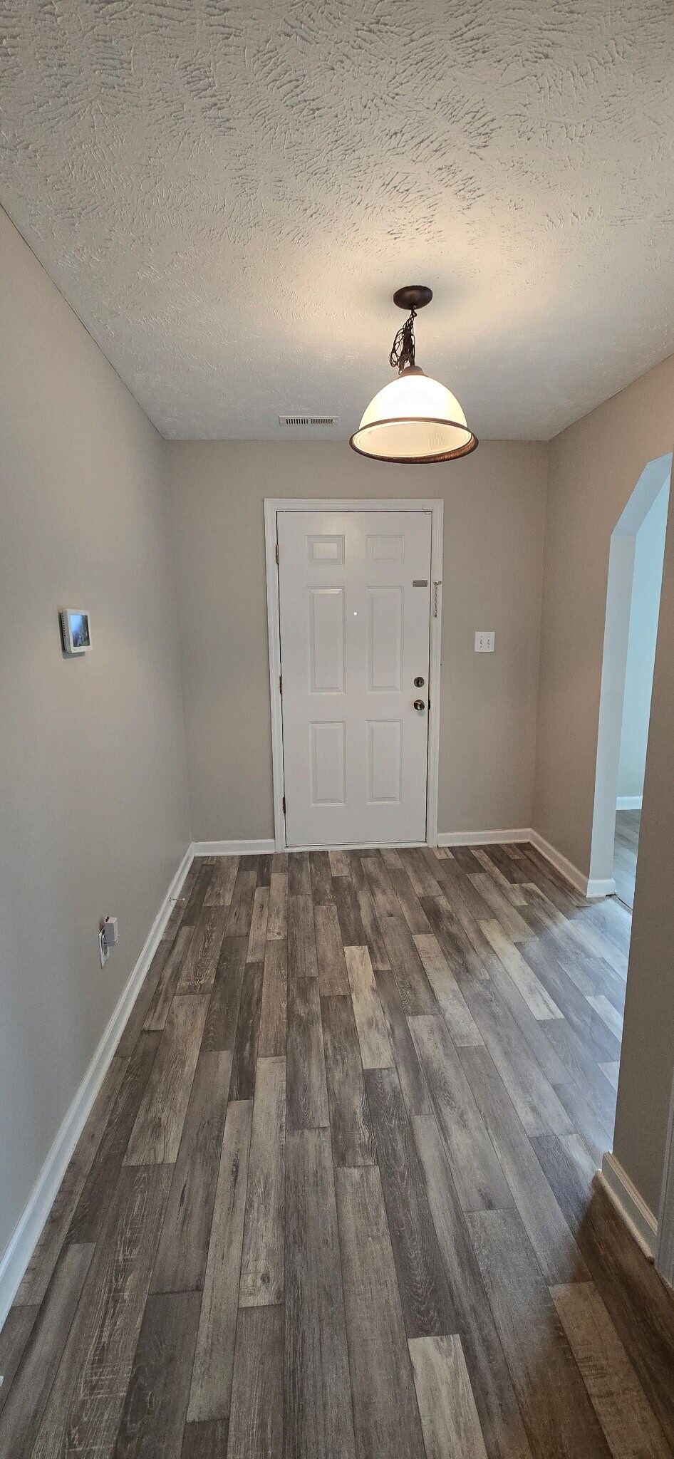 Front door entrance - 804 Zadock Dr