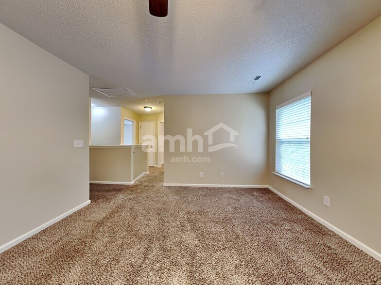 Building Photo - 5154 Torrey Ln