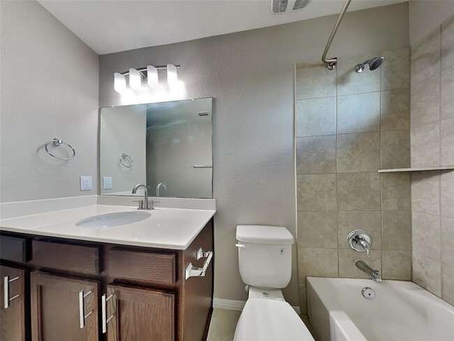 Building Photo - 5343 Marsh Ln