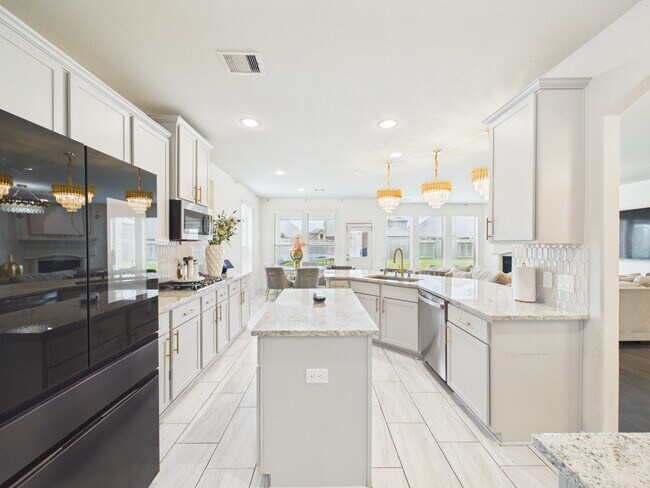 Building Photo - 24711 Miltonwood St